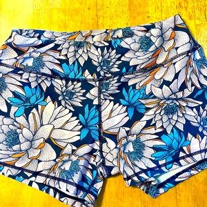 Born Primitive Double Take booty shorts